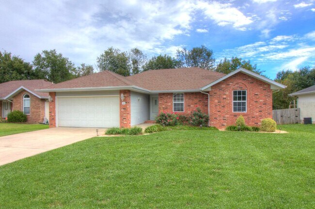 property at 322 S Dexter Ave