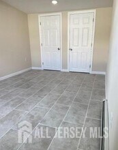 321 Pershing Ave in Carteret, NJ - Building Photo - Building Photo