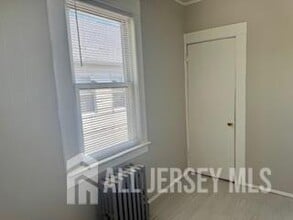 127 Main St in South River, NJ - Building Photo - Building Photo