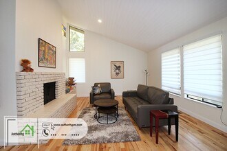 3350 Mountain Oak Dr in Redding, CA - Building Photo - Building Photo