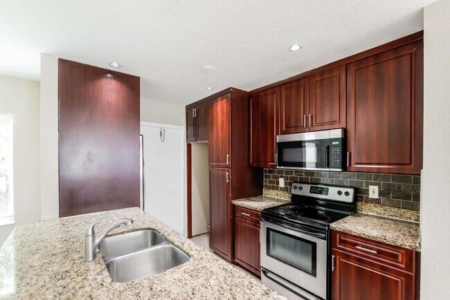 property at 5612 Fletcher St