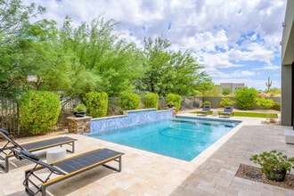 8742 E Woodley Way in Scottsdale, AZ - Building Photo - Building Photo