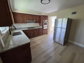 2717 Bookert Dr in Baltimore, MD - Building Photo - Building Photo