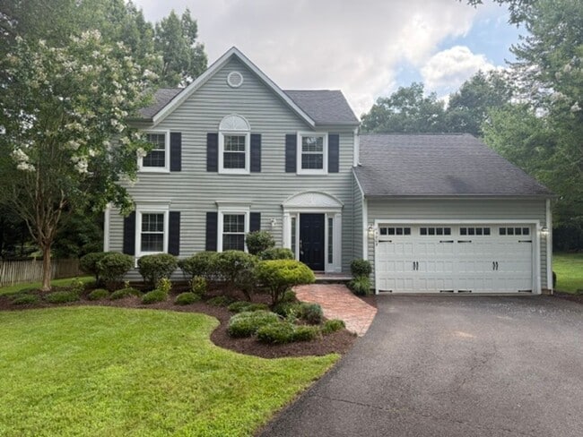 property at 15203 Sovereign Pl