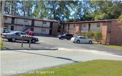 Camellia Cottages in Valdosta, GA - Foto de edificio - Building Photo