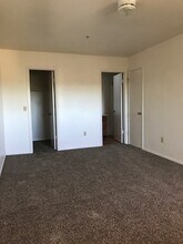 7665 Spouse Dr in Prescott Valley, AZ - Building Photo - Building Photo