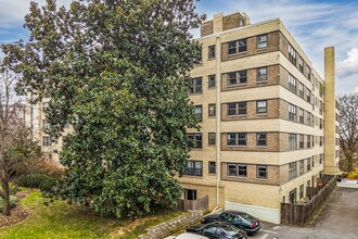 Marlyn in Washington, DC - Foto de edificio - Building Photo