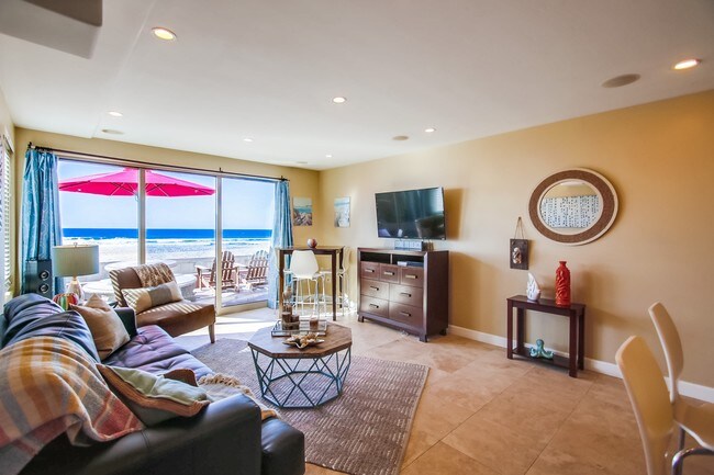 3333 Ocean Front in San Diego, CA - Building Photo - Building Photo