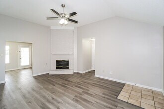 3481 Earlynn Dr in Bartlett, TN - Building Photo - Building Photo