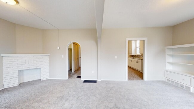 property at 4112 Clybourne Ave