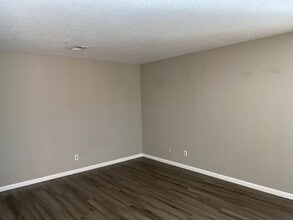 8913 Bellehaven Ave NE in Albuquerque, NM - Building Photo - Building Photo