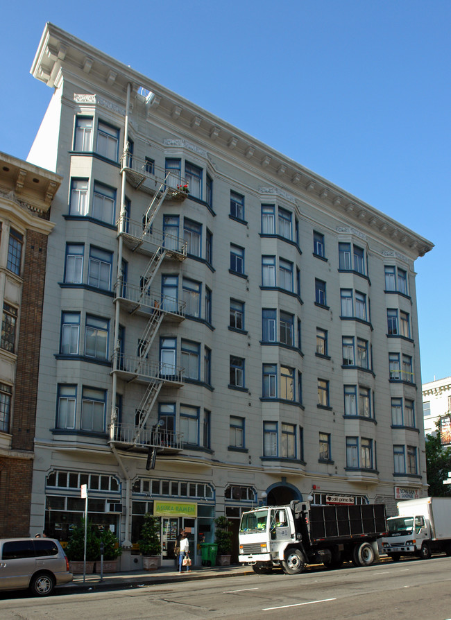 Alsace Court Apartments in San Francisco, CA - Foto de edificio - Building Photo