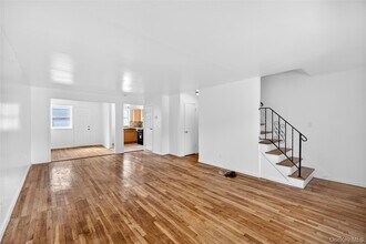 2112 Lacombe Ave in Bronx, NY - Building Photo - Building Photo