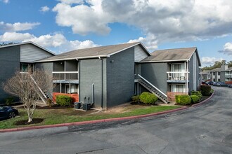 Evolve @ Arboretum in Austin, TX - Foto de edificio - Building Photo