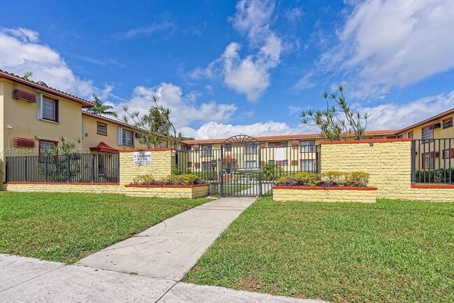 property at 661 SW 11th St