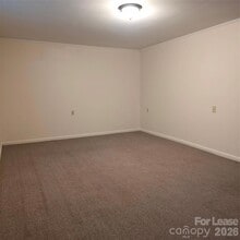 4347 Duncan Dr, Unit 3 in Granite Falls, NC - Building Photo - Building Photo