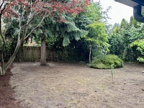 4789 SE Ada Ln in Milwaukie, OR - Building Photo - Building Photo