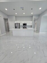2738 Santa Barbara Blvd N in Cape Coral, FL - Building Photo - Building Photo