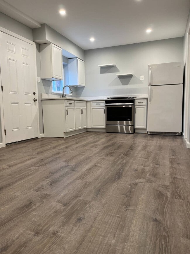 property at 1227 E 69th St
