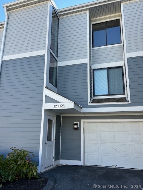 property at 123 Olcott Way