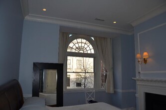 22 Beacon St, Unit 4 in Boston, MA - Building Photo - Building Photo