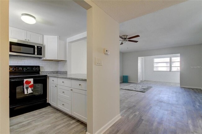 4901 Onyx Ln in New Port Richey, FL - Foto de edificio - Building Photo