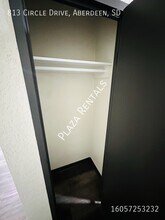 906 S 2nd St in Aberdeen, SD - Building Photo - Building Photo