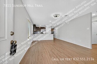 7811 Sundrop Hl Trl in Katy, TX - Building Photo - Building Photo