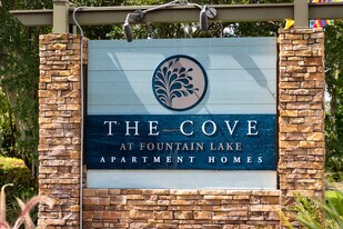 The Cove at Fountain Lake in Brunswick, GA - Building Photo