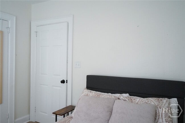 property at 2141 New York Ave