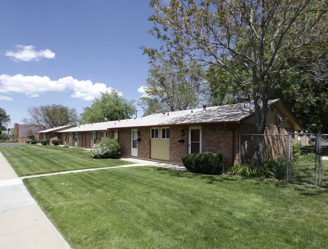 Coleman Manor in Denver, CO - Foto de edificio - Building Photo