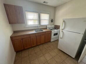 227 South Ave W, Unit 3 in Westfield, NJ - Foto de edificio - Building Photo