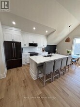 125 Parker Dr in Wellington North, ON - Building Photo - Building Photo