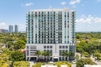 Nordica Condominium in Miami, FL - Foto de edificio - Building Photo