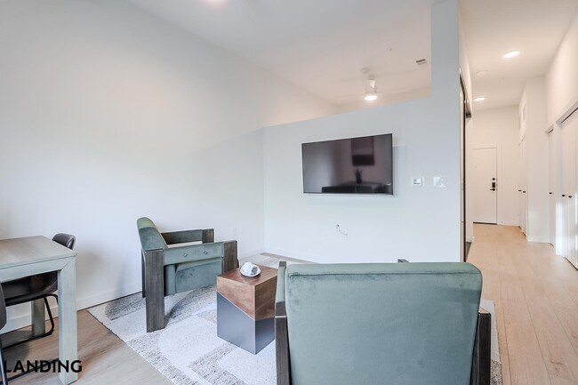 2623 Keene St, Unit 576 in Houston, TX - Building Photo - Building Photo