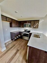 319 N 6th Terrace in Louisburg, KS - Foto de edificio - Building Photo