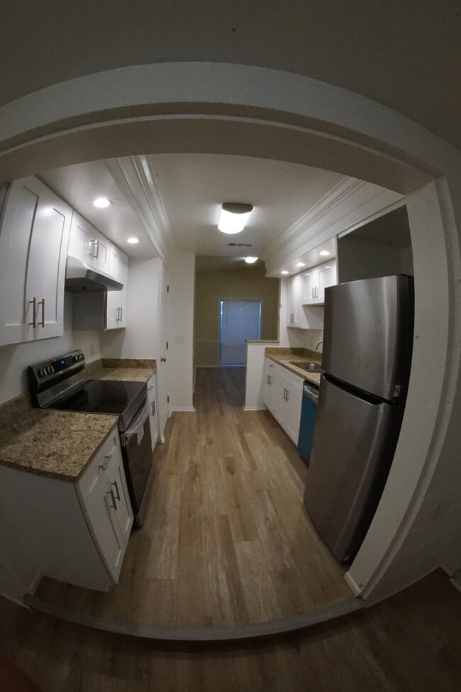 6157 Sandcrest Cir in Orlando, FL - Building Photo - Building Photo