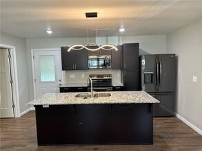 412 S Byers Ave in Gentry, AR - Building Photo - Building Photo
