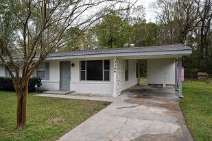 3304 Grant St in Baker, LA - Building Photo
