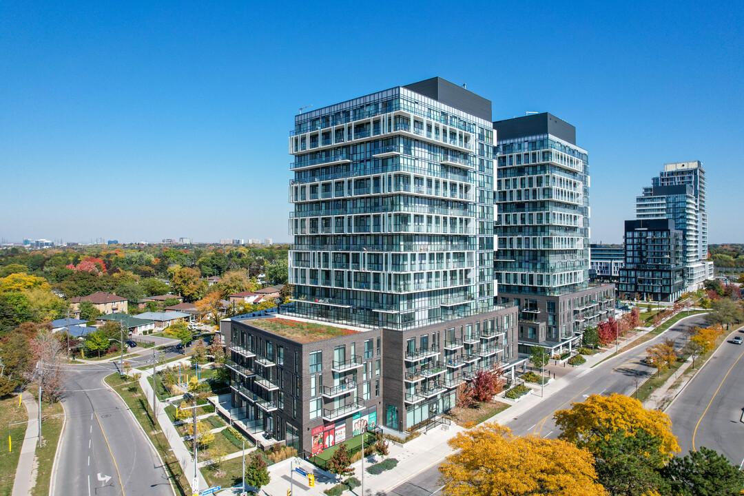 Connect Condos in Toronto, ON - Building Photo