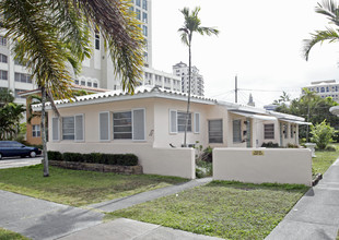 224 Mendoza Ave in Coral Gables, FL - Building Photo - Building Photo