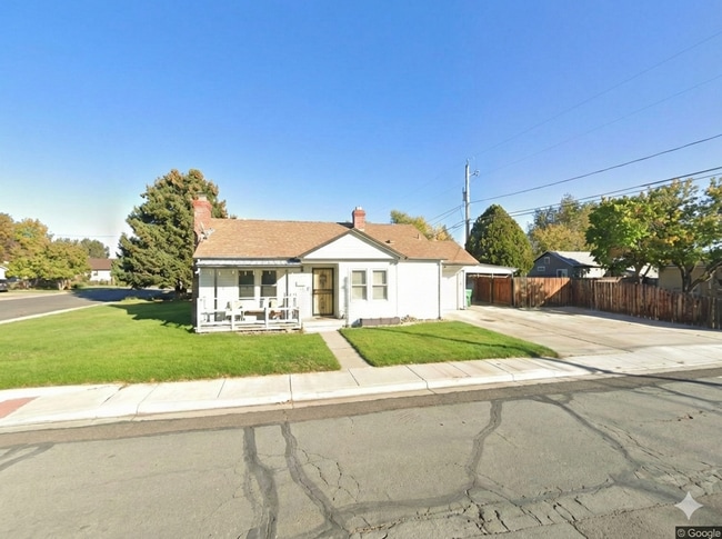 property at 1022 19th St