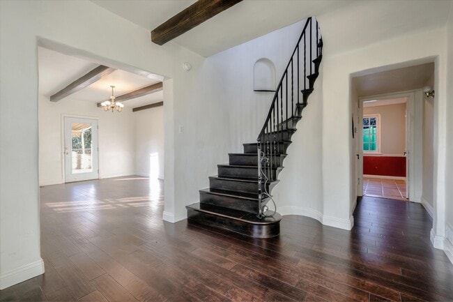 366 S Crescent Heights Blvd in Los Angeles, CA - Building Photo - Building Photo