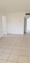 1851 NE 168th St in North Miami Beach, FL - Building Photo - Building Photo