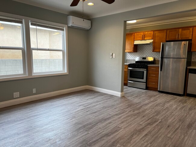 378 S Vancouver Ave in Los Angeles, CA - Building Photo - Building Photo