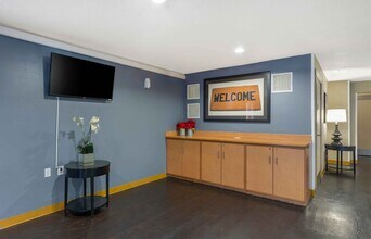 Furnished Studio-Philadelphia - Airport -  in Philadelphia, PA - Foto de edificio - Building Photo