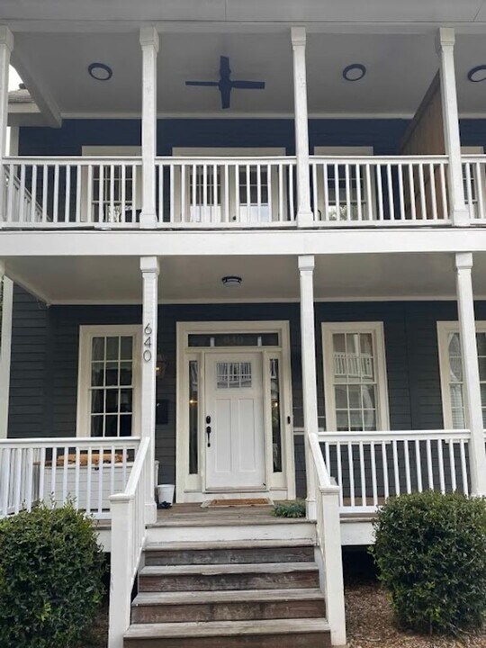 640 Elm St in Roswell, GA - Building Photo