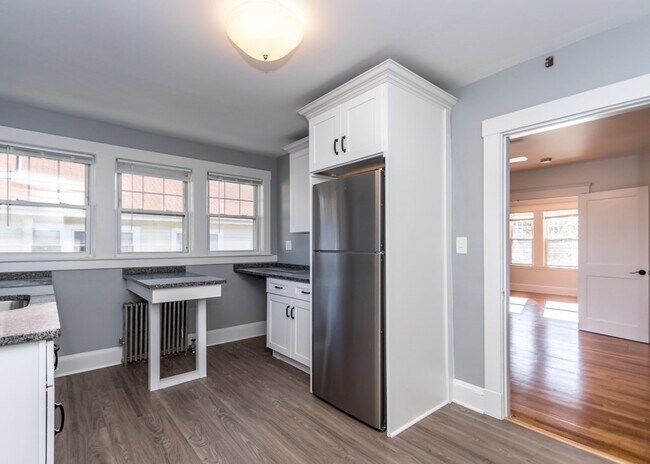 property at 1087 Main St