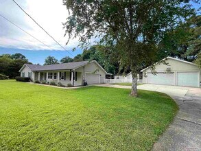 3143 Aarons Way in Pace, FL - Building Photo - Building Photo