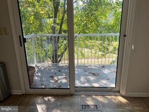 53 E Shrewsbury Pl in Princeton, NJ - Building Photo - Building Photo